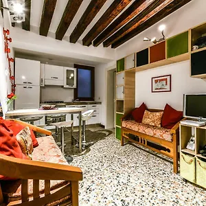https://rental-360-ca-turchette.hotelslidodijesolo.com